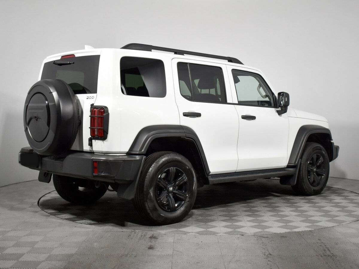 Tank 300 с пробегом — 2024 год. Фото: #3