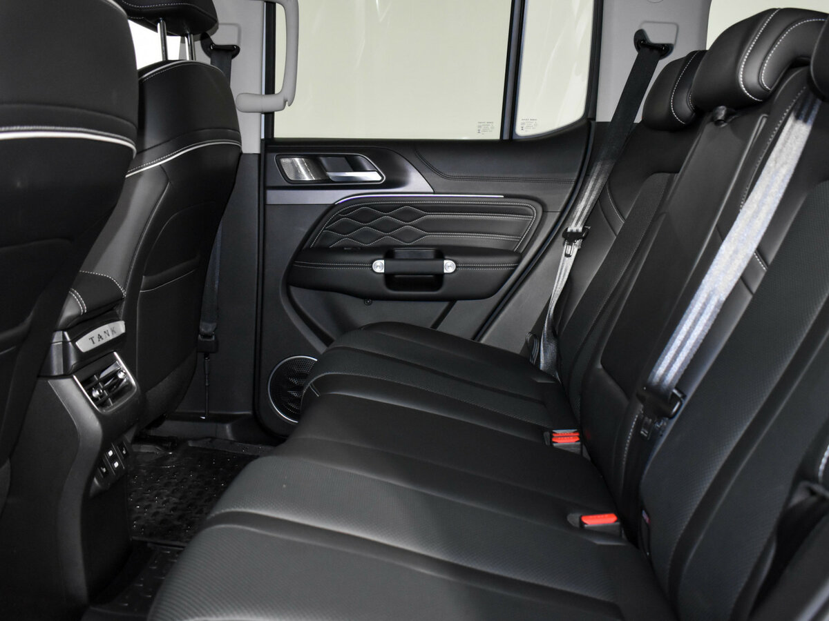 Tank 300 с пробегом — 2024 год. Фото: #13