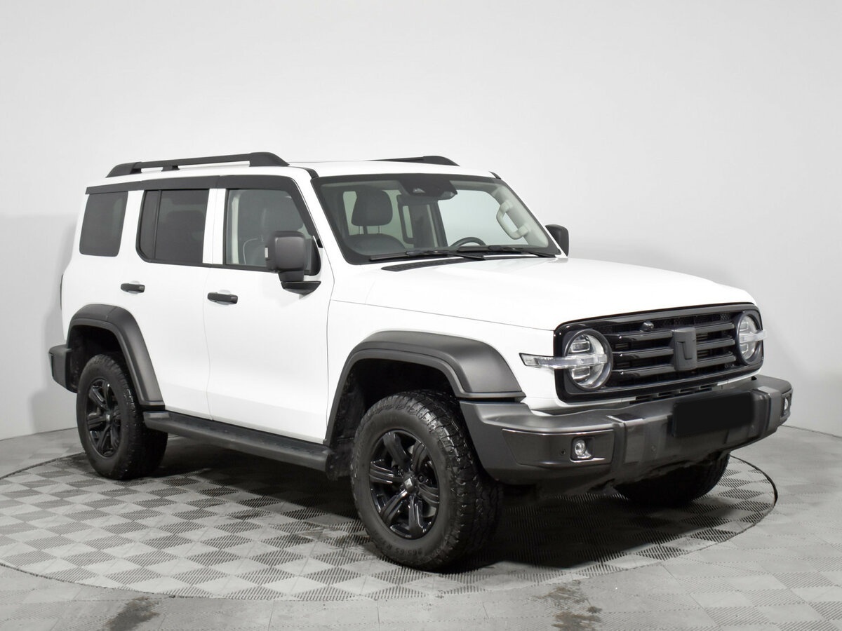 Tank 300 с пробегом — 2023 год. Фото: #2