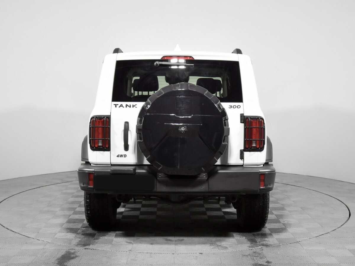 Tank 300 с пробегом — 2023 год. Фото: #4