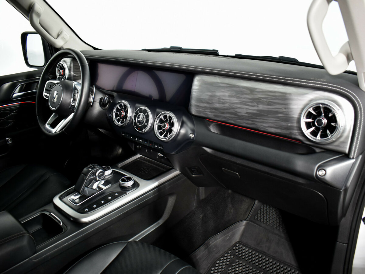 Tank 300 с пробегом — 2023 год. Фото: #10