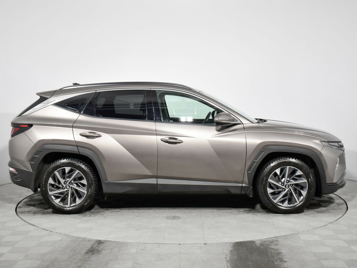 Hyundai Tucson с пробегом — 2023 год. Фото: #3
