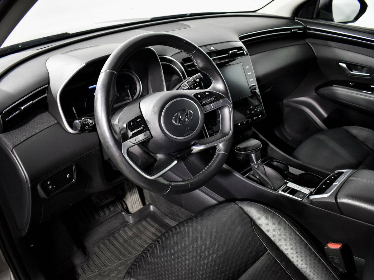 Hyundai Tucson с пробегом — 2023 год. Фото: #8