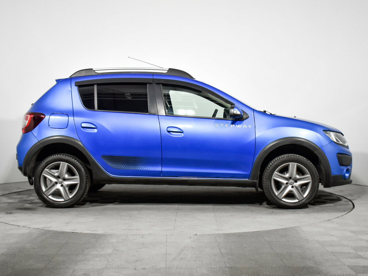 Renault Sandero с пробегом — 2018 год. Фото: #3