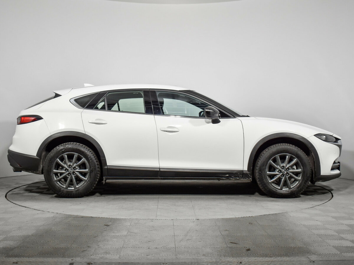 Mazda CX-4 с пробегом — 2022 год. Фото: #3