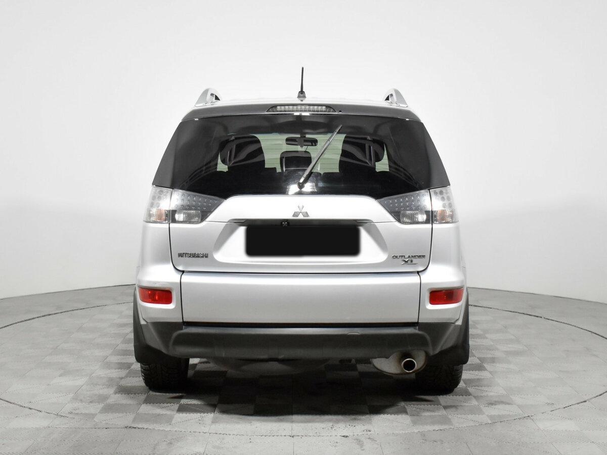 Mitsubishi Outlander с пробегом — 2010 год. Фото: #4