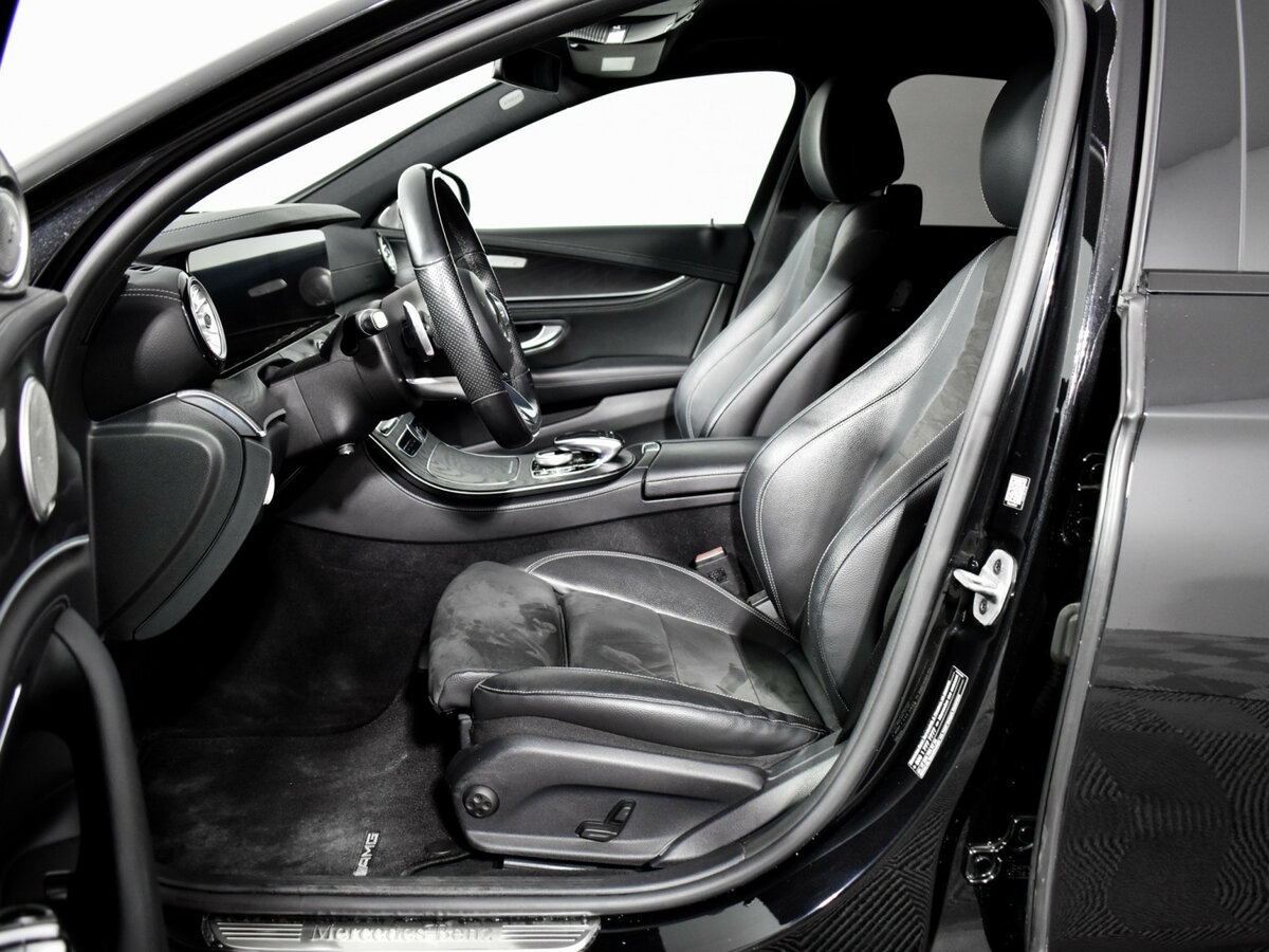 Mercedes-Benz E-Класс с пробегом — 2019 год. Фото: #9