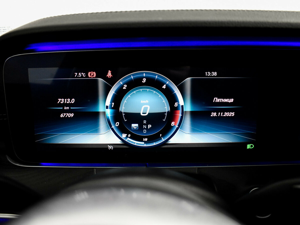 Mercedes-Benz E-Класс с пробегом — 2019 год. Фото: #18