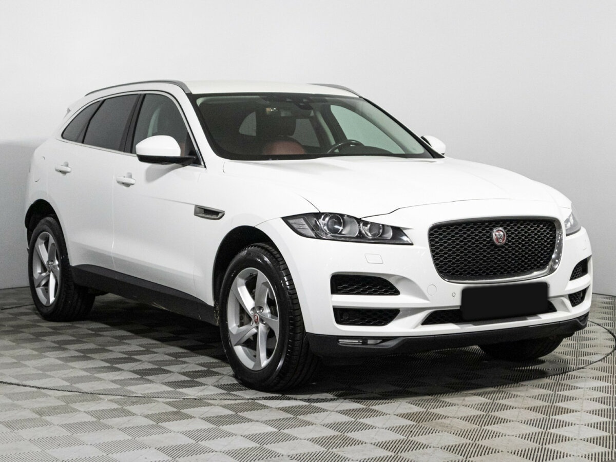 Jaguar F-Pace с пробегом — 2017 год. Фото: #2