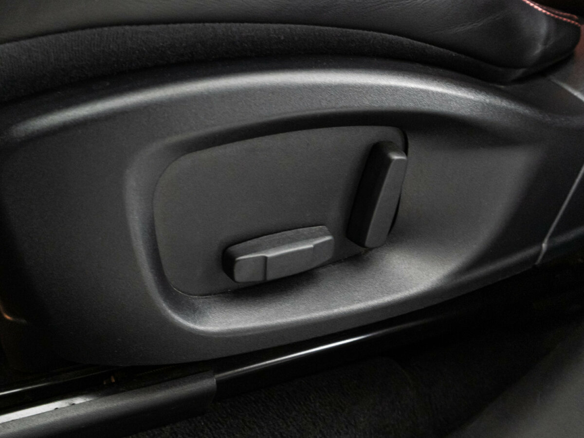 Jaguar F-Pace с пробегом — 2017 год. Фото: #14