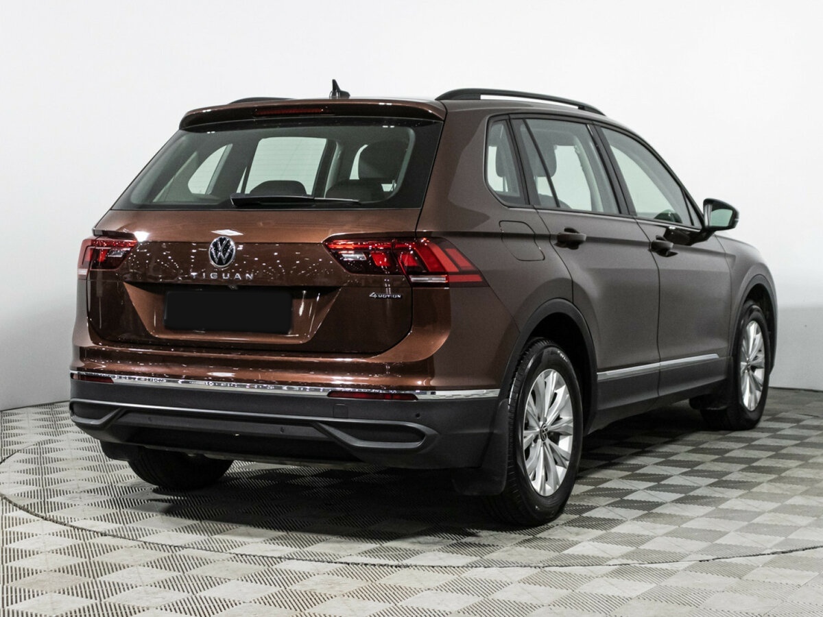 Volkswagen Tiguan с пробегом — 2021 год. Фото: #4
