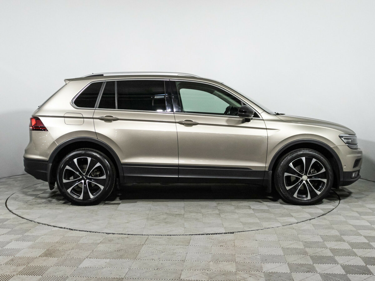 Volkswagen Tiguan с пробегом — 2019 год. Фото: #3