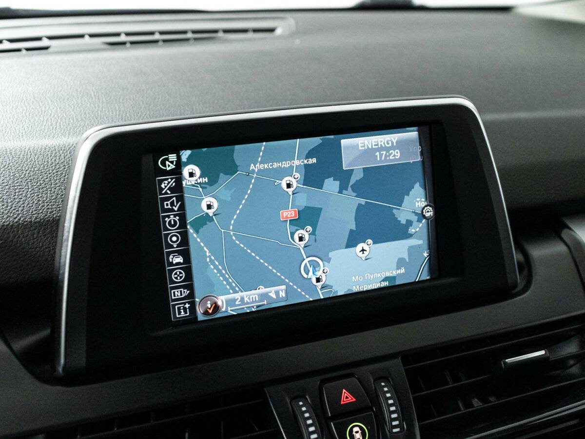 BMW 2 серии Gran Tourer с пробегом — 2015 год. Фото: #12