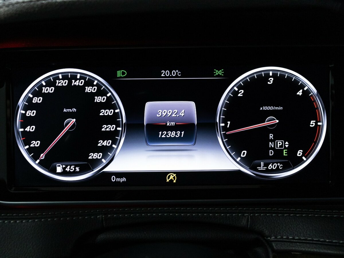 Mercedes-Benz S-Класс с пробегом — 2015 год. Фото: #9