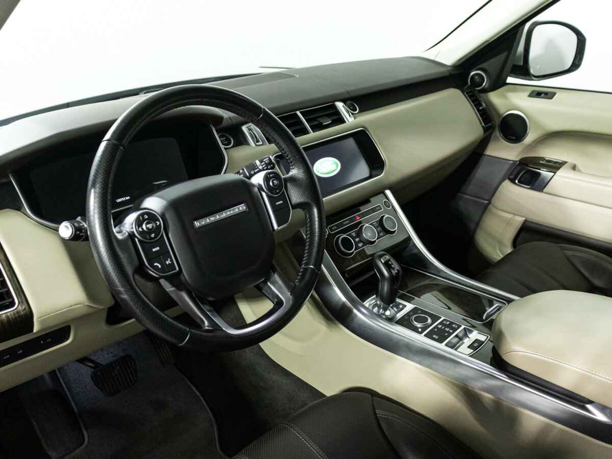 Land Rover Range Rover Sport с пробегом — 2017 год. Фото: #8