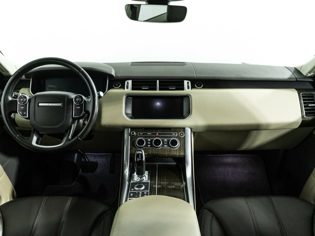 Land Rover Range Rover Sport с пробегом — 2017 год. Фото: #11
