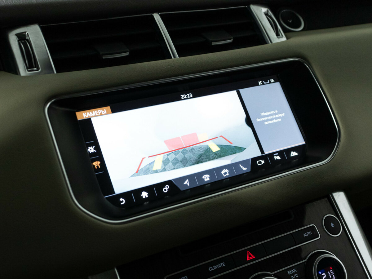 Land Rover Range Rover Sport с пробегом — 2017 год. Фото: #15