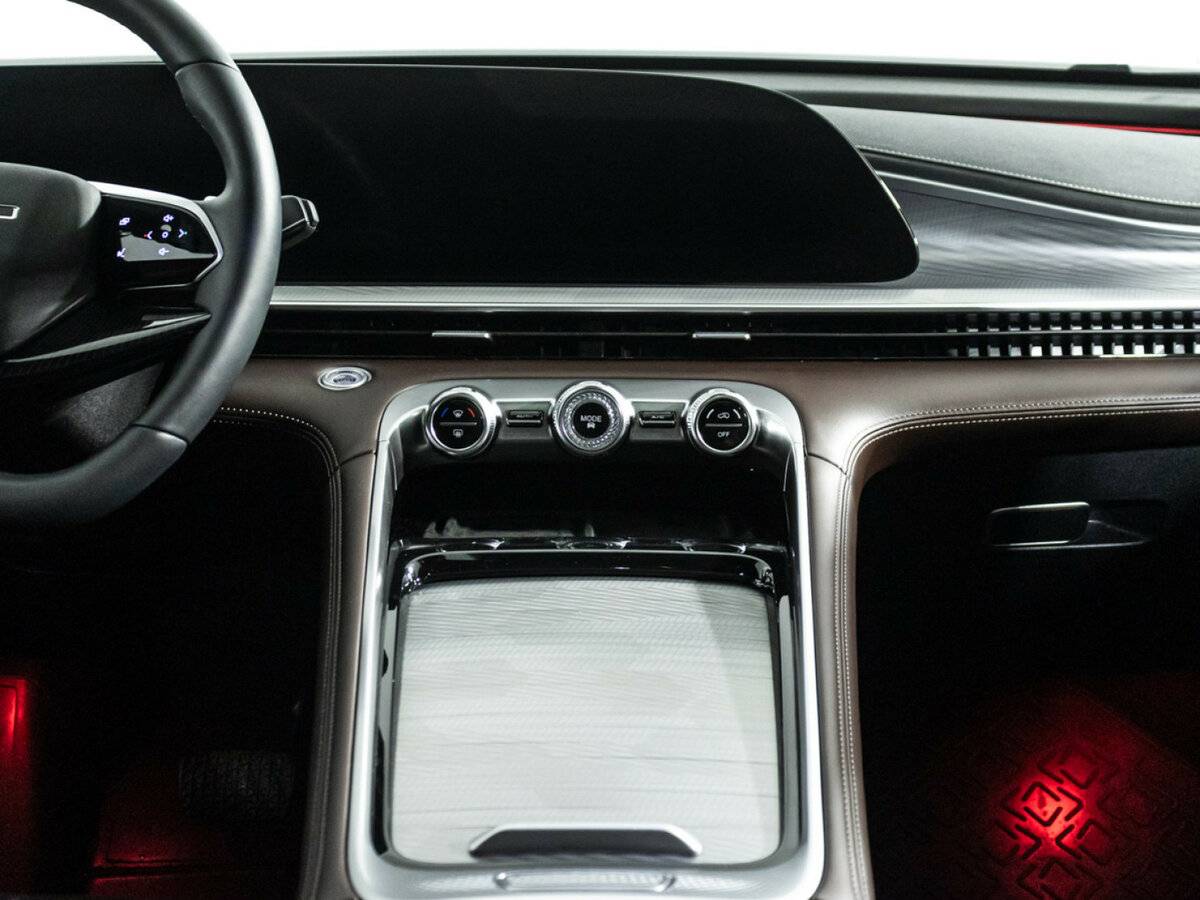 EXEED TXL с пробегом — 2024 год. Фото: #13