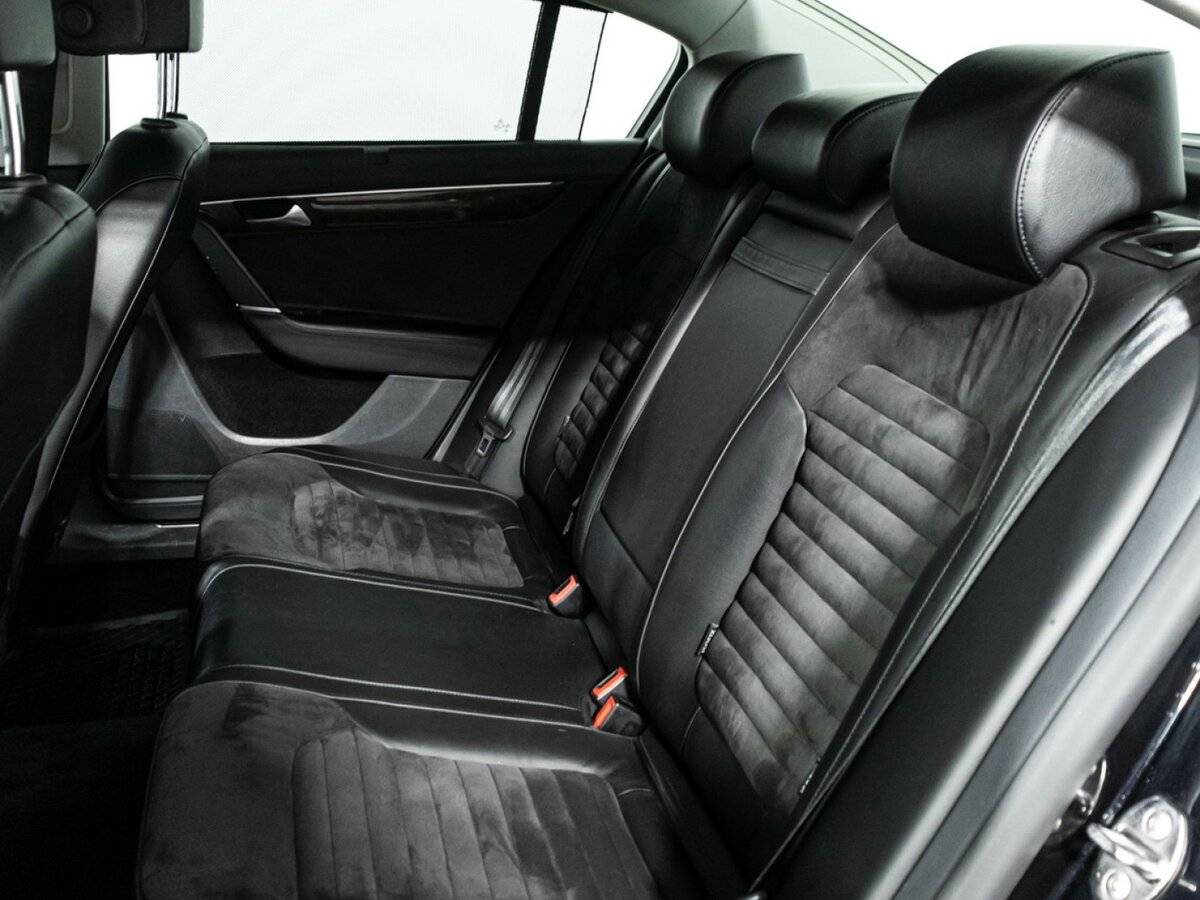 Volkswagen Passat с пробегом — 2011 год. Фото: #9
