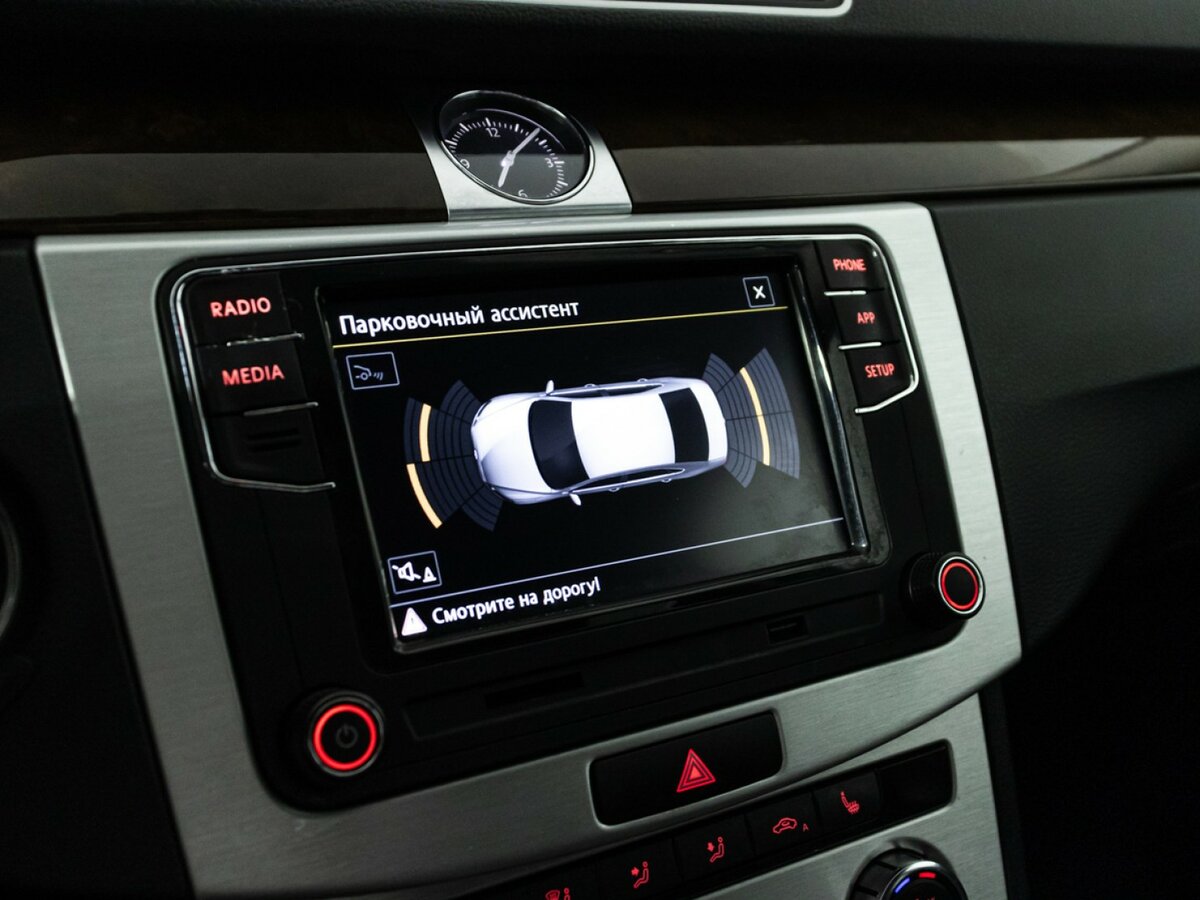 Volkswagen Passat с пробегом — 2011 год. Фото: #14