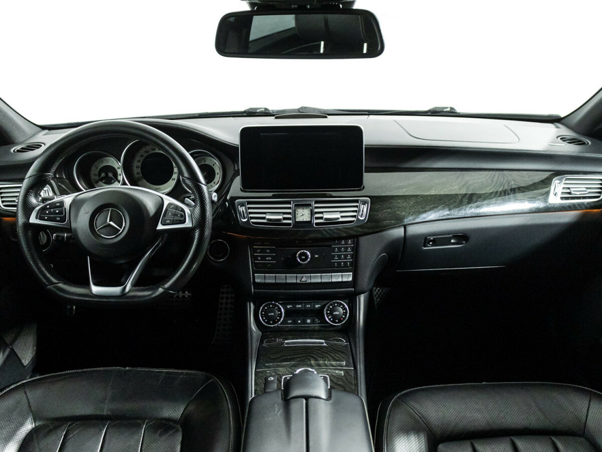 Mercedes-Benz CLS с пробегом — 2015 год. Фото: #12
