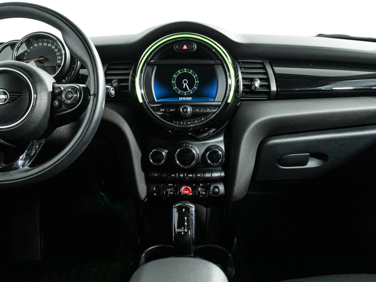 Mini Hatch с пробегом — 2018 год. Фото: #13