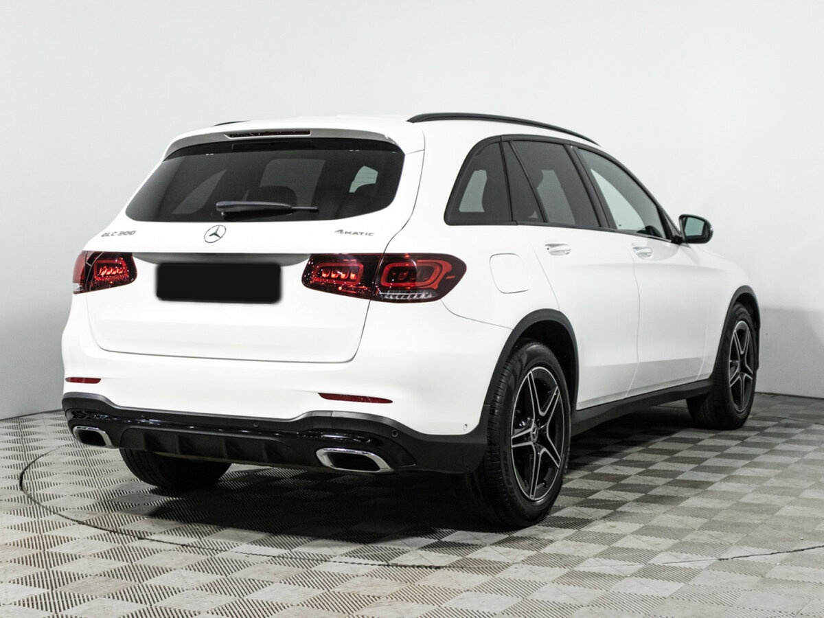 Mercedes-Benz GLC с пробегом — 2021 год. Фото: #3