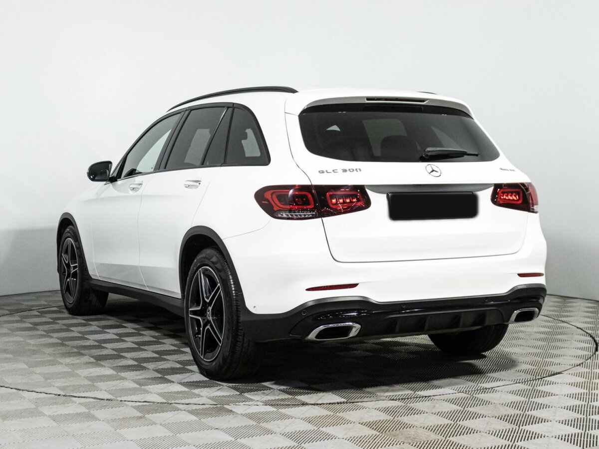 Mercedes-Benz GLC с пробегом — 2021 год. Фото: #5
