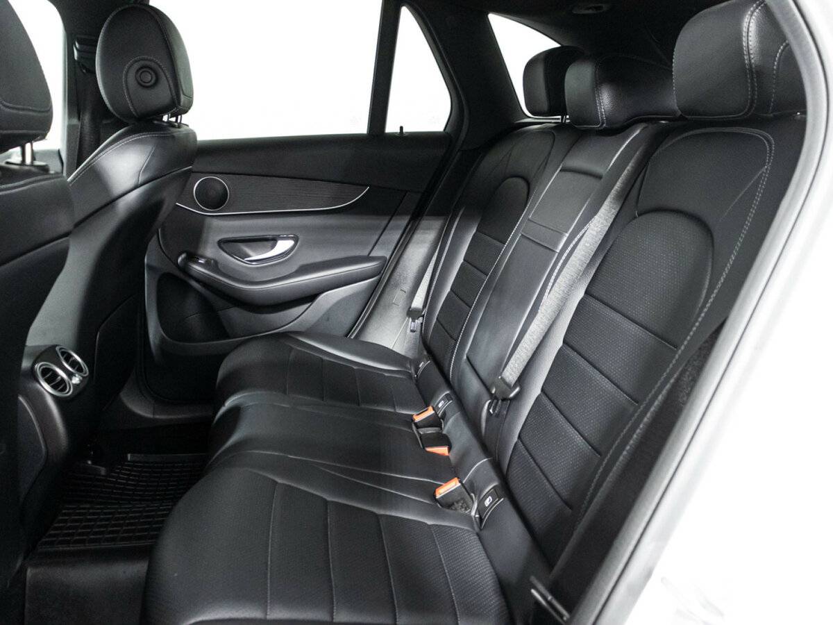 Mercedes-Benz GLC с пробегом — 2021 год. Фото: #7