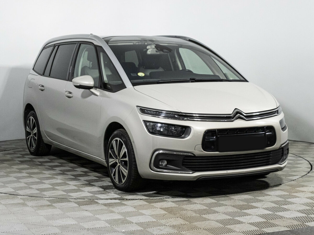 Citroen C4 SpaceTourer с пробегом — 2019 год. Фото: #2
