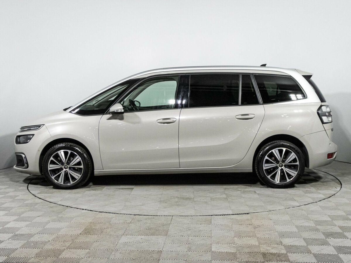 Citroen C4 SpaceTourer с пробегом — 2019 год. Фото: #7