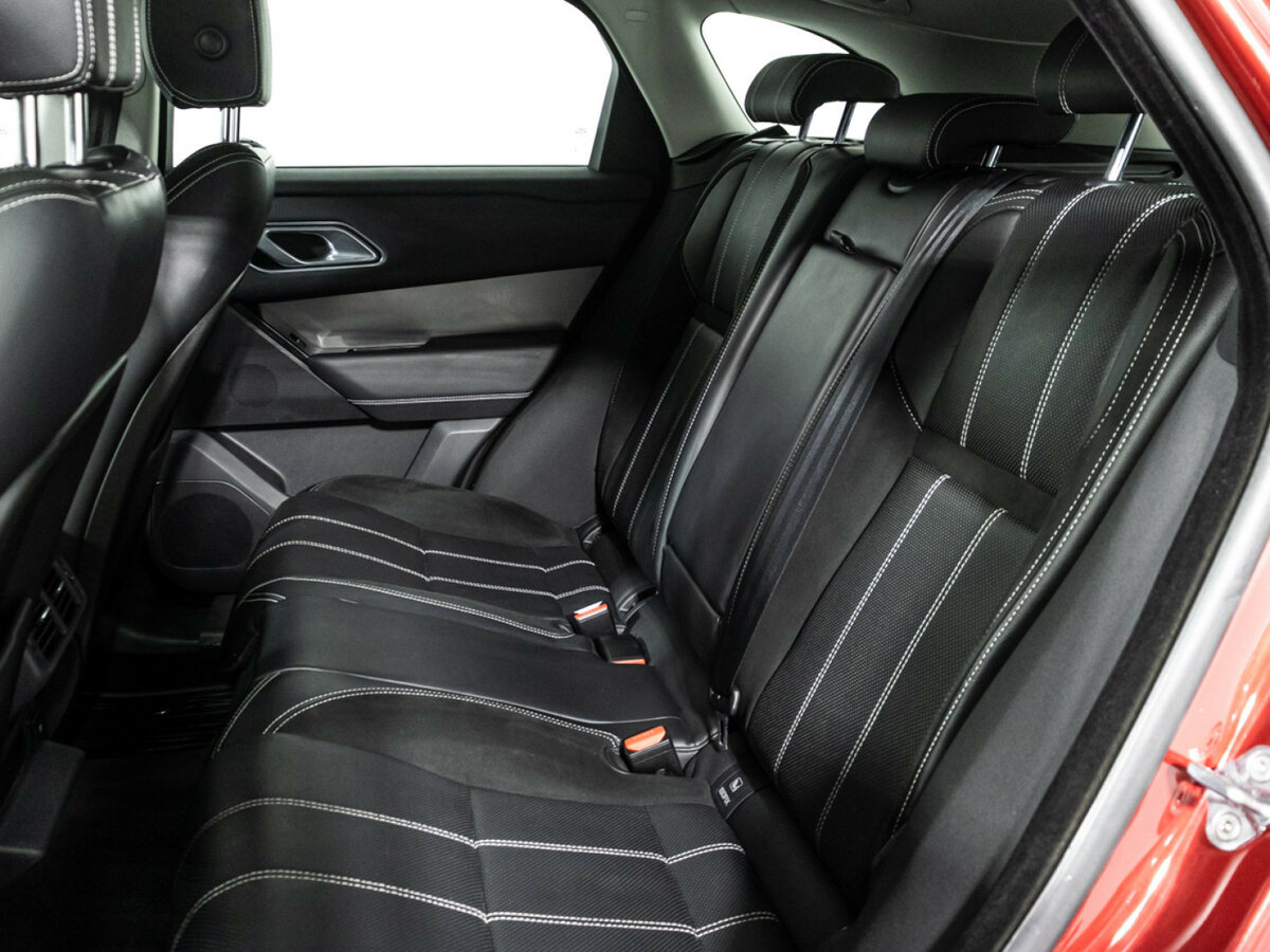 Land Rover Range Rover Velar с пробегом — 2018 год. Фото: #9