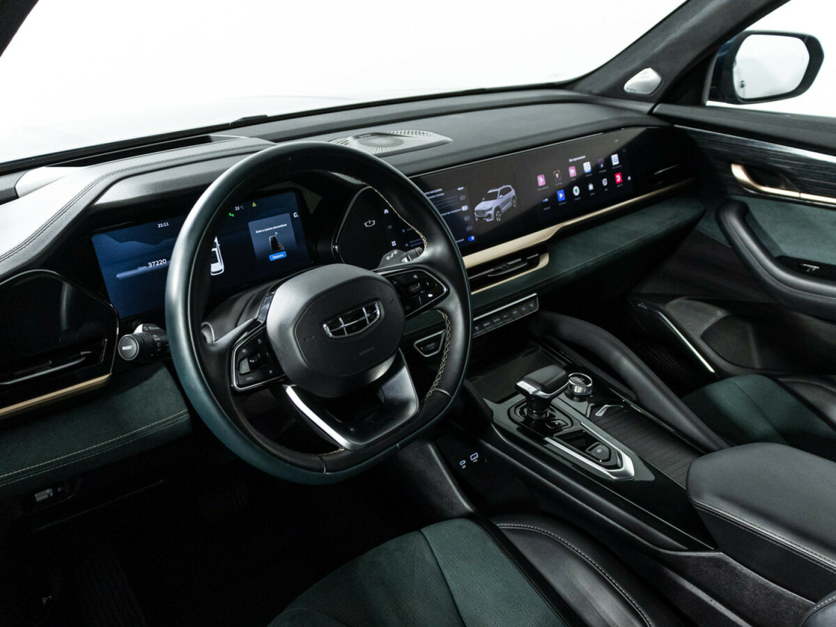 Geely Monjaro с пробегом — 2023 год. Фото: #8