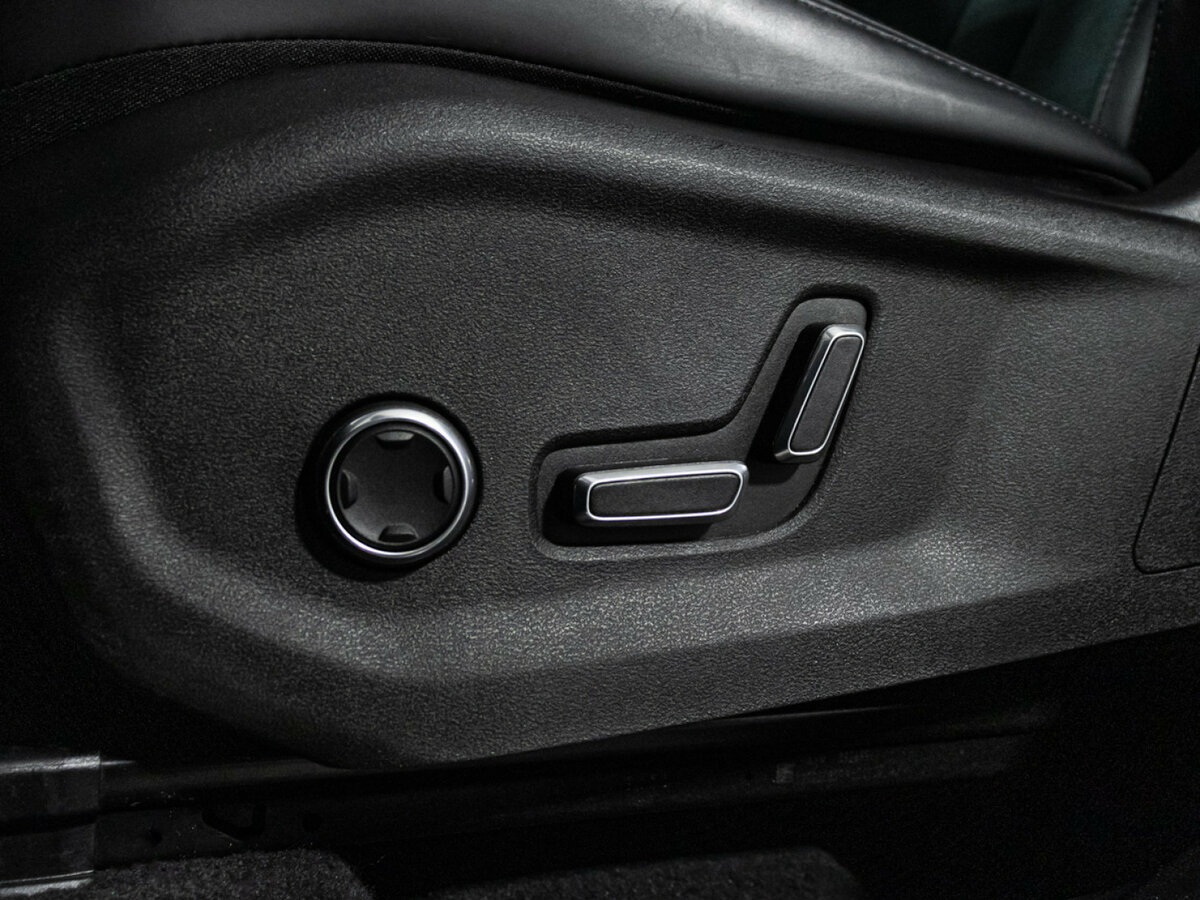 Geely Monjaro с пробегом — 2023 год. Фото: #19