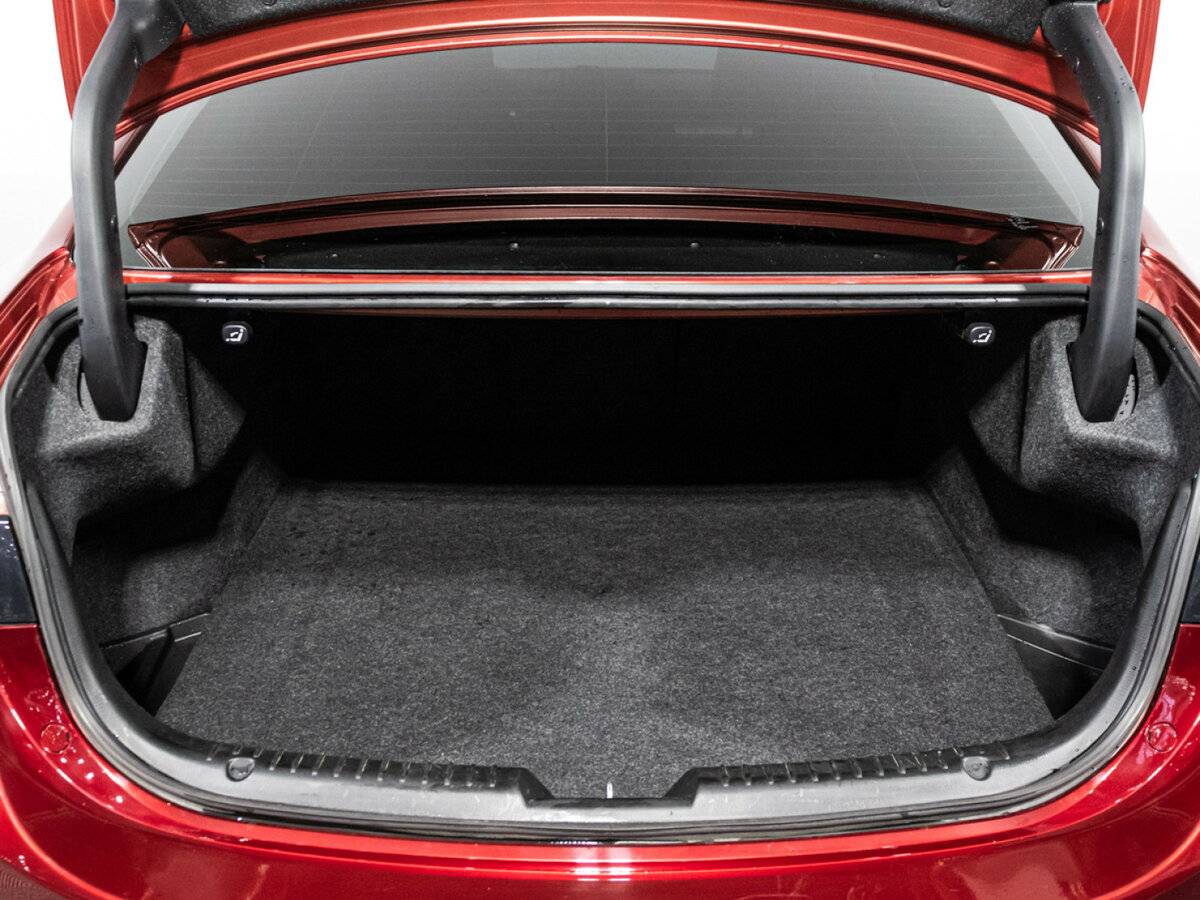 Mazda 6 с пробегом — 2019 год. Фото: #17