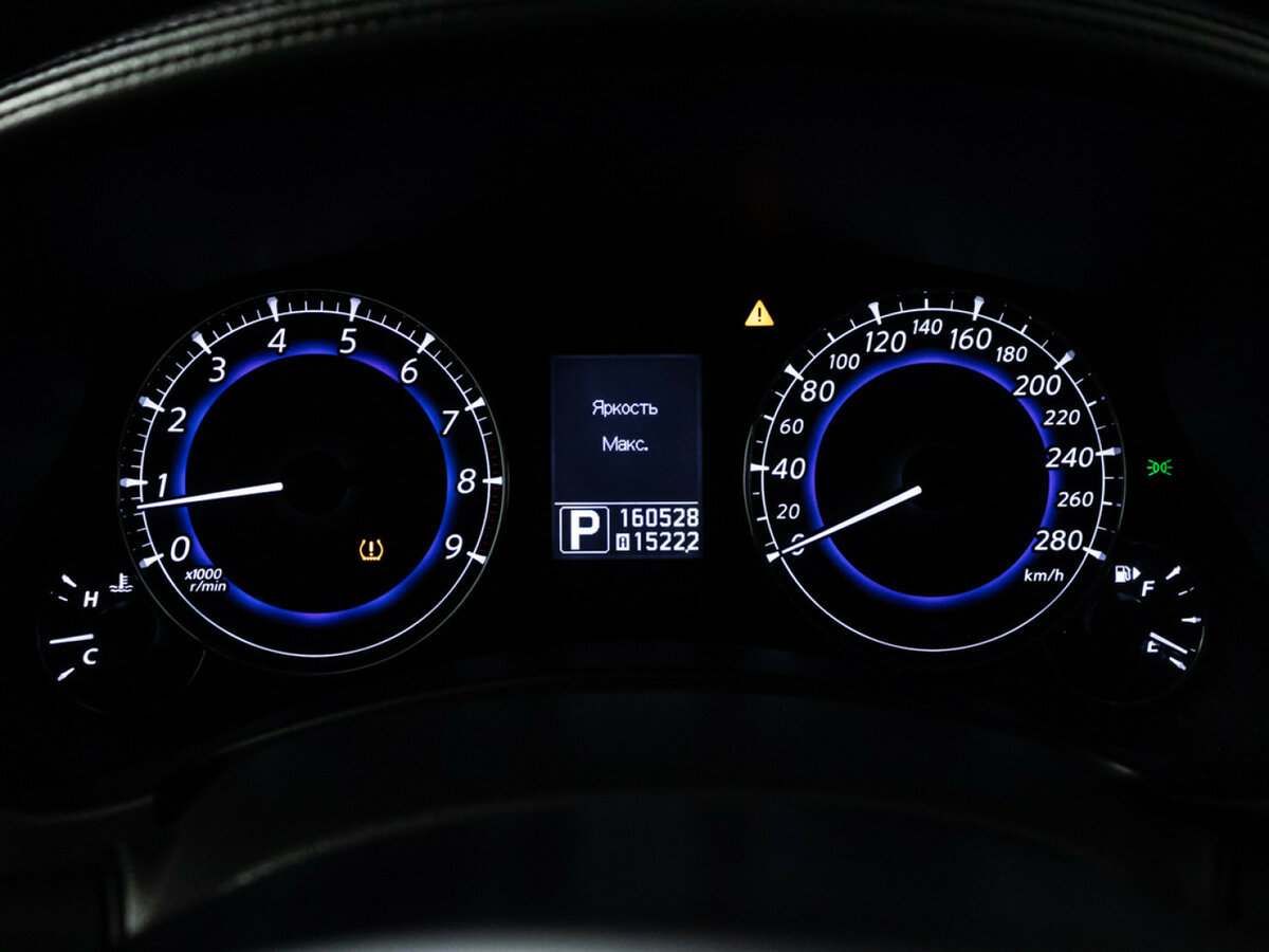 Infiniti EX с пробегом — 2012 год. Фото: #11