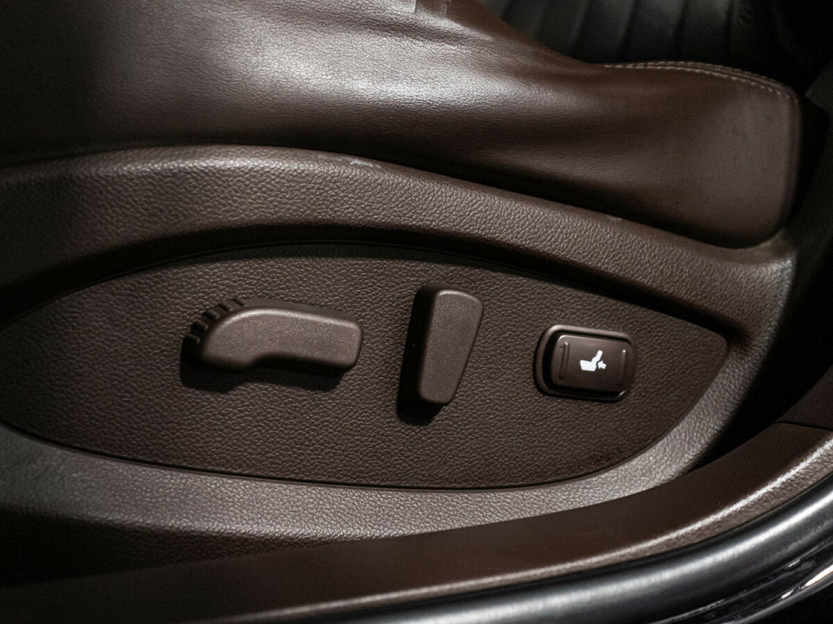 Infiniti EX с пробегом — 2012 год. Фото: #13