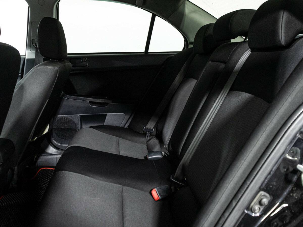 Mitsubishi Lancer с пробегом — 2008 год. Фото: #9