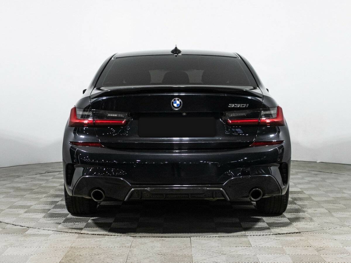 BMW 3 серии с пробегом — 2019 год. Фото: #4