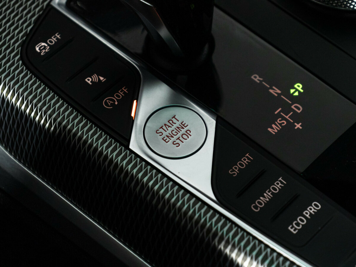 BMW 3 серии с пробегом — 2019 год. Фото: #14