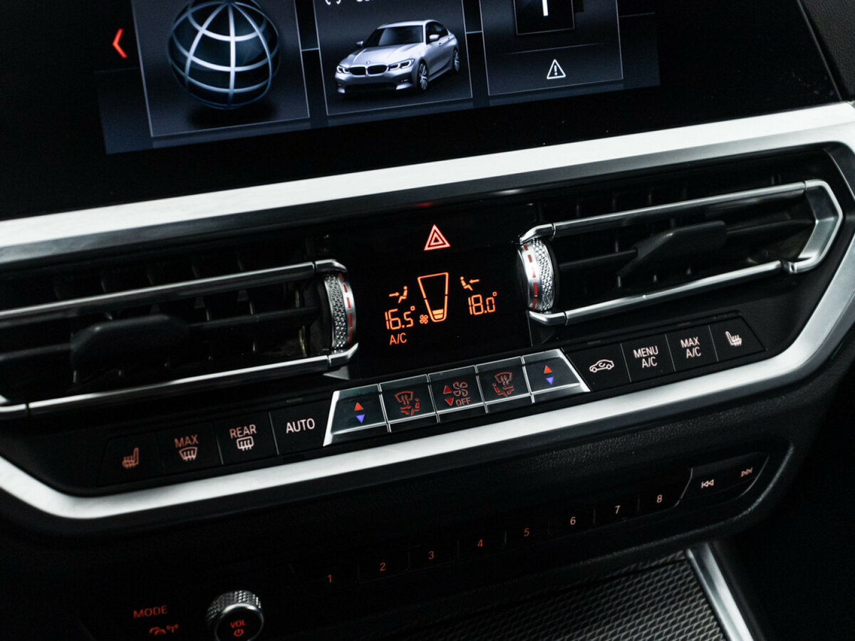 BMW 3 серии с пробегом — 2019 год. Фото: #17