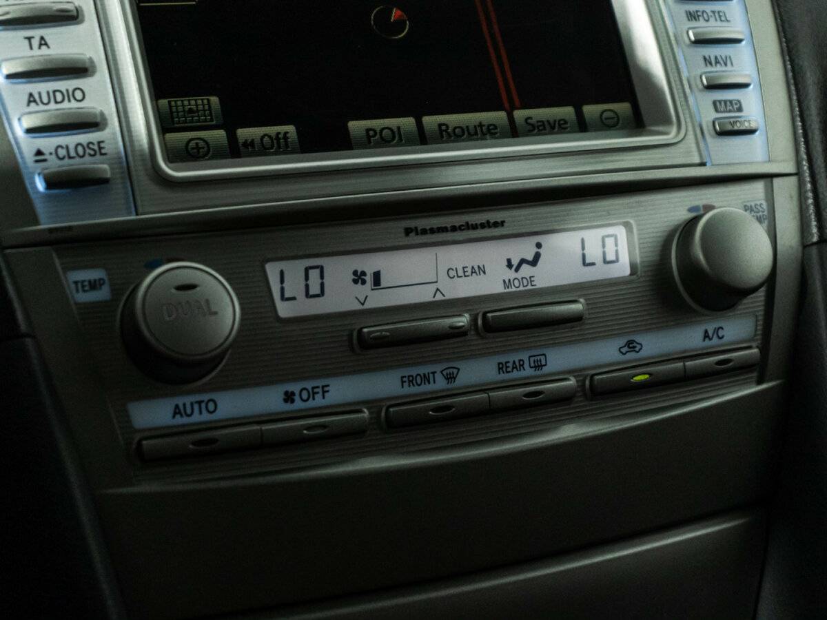 Toyota Camry с пробегом — 2010 год. Фото: #14