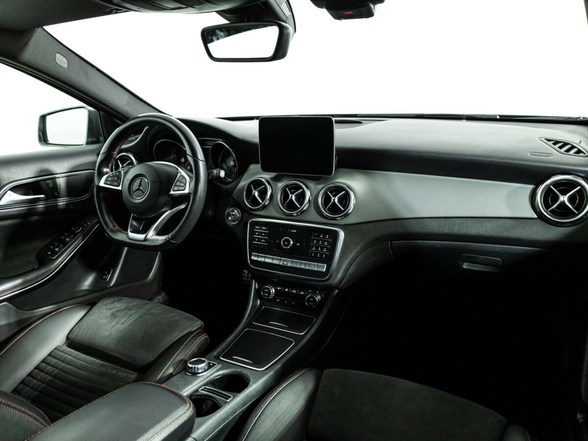 Mercedes-Benz GLA с пробегом — 2019 год. Фото: #8