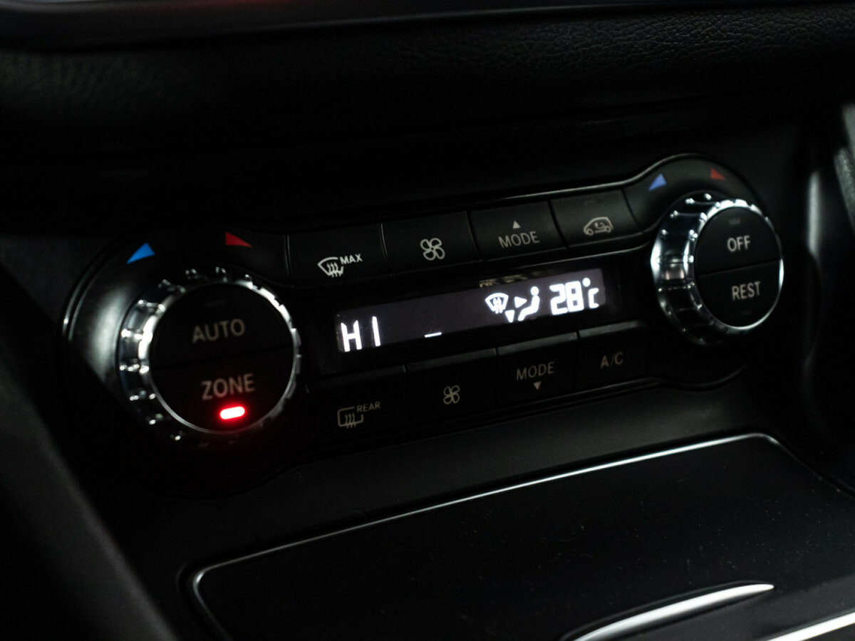 Mercedes-Benz GLA с пробегом — 2019 год. Фото: #16