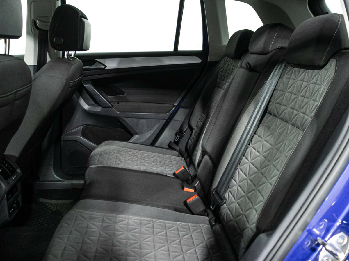 Volkswagen Tiguan с пробегом — 2021 год. Фото: #8