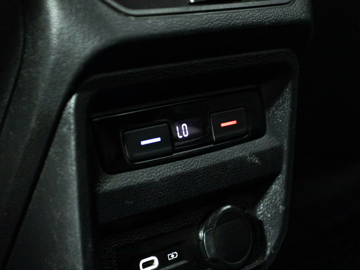 Volkswagen Tiguan с пробегом — 2021 год. Фото: #17