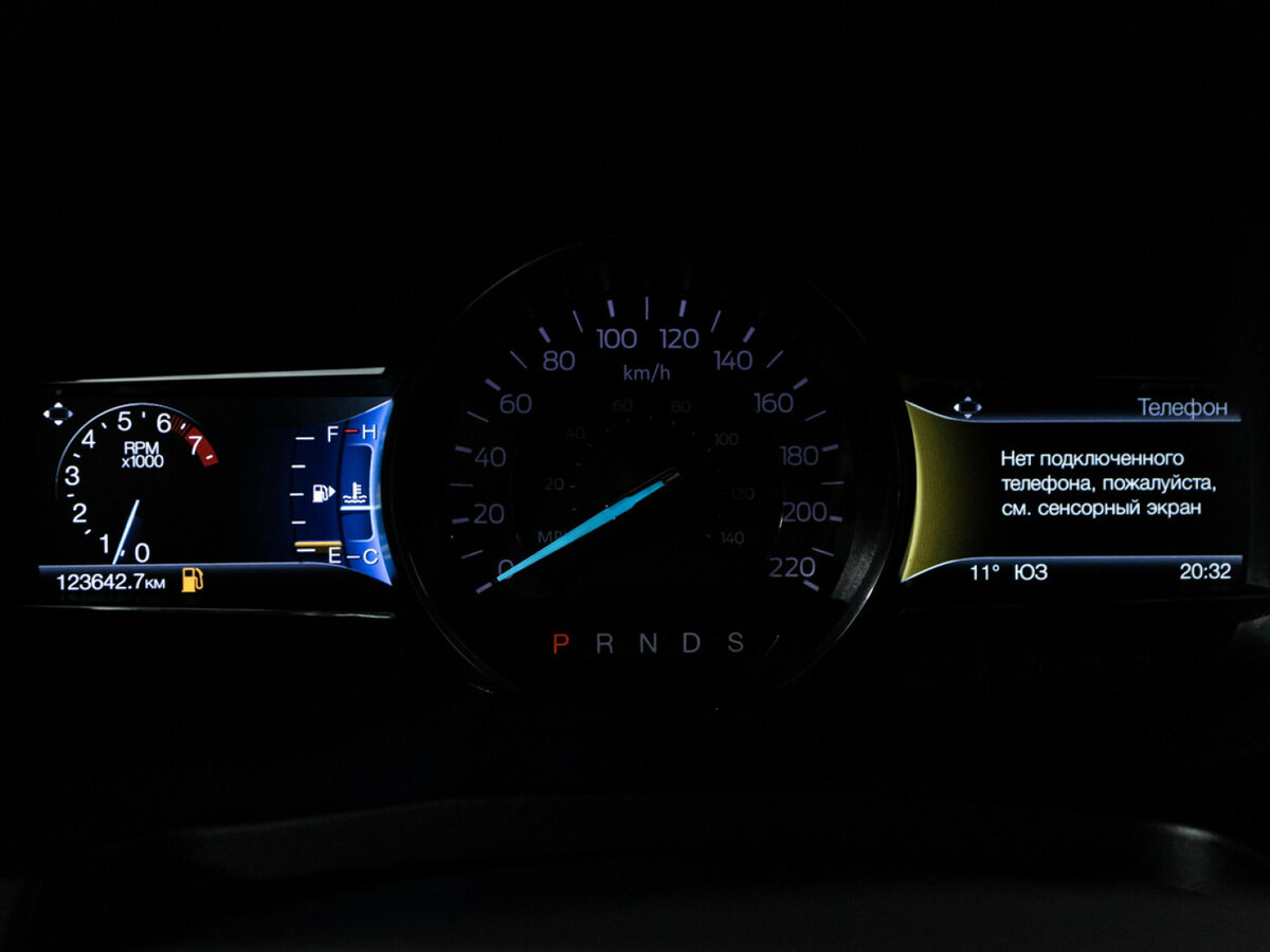 Ford Explorer с пробегом — 2018 год. Фото: #9