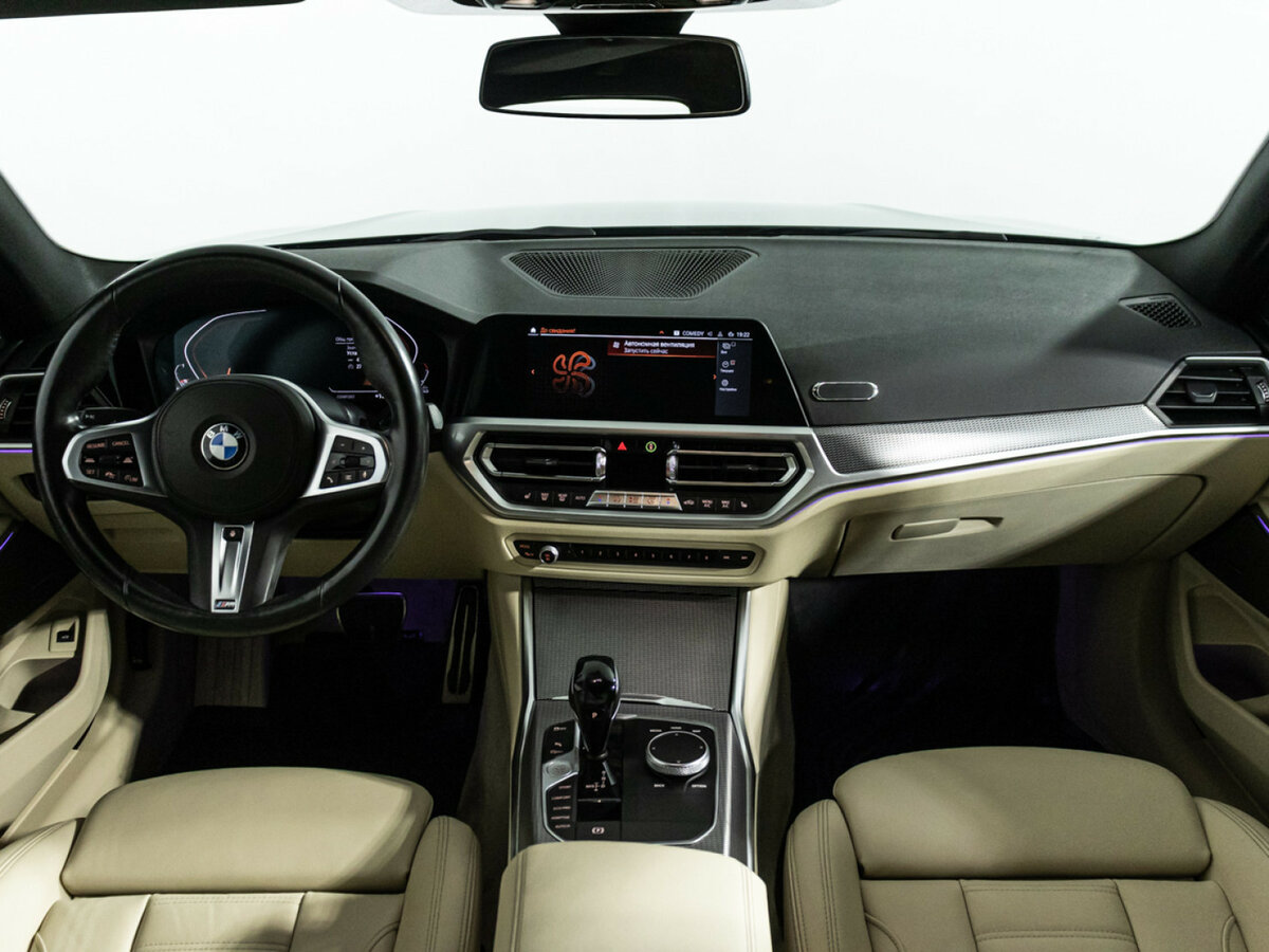 BMW 3 серии с пробегом — 2020 год. Фото: #12