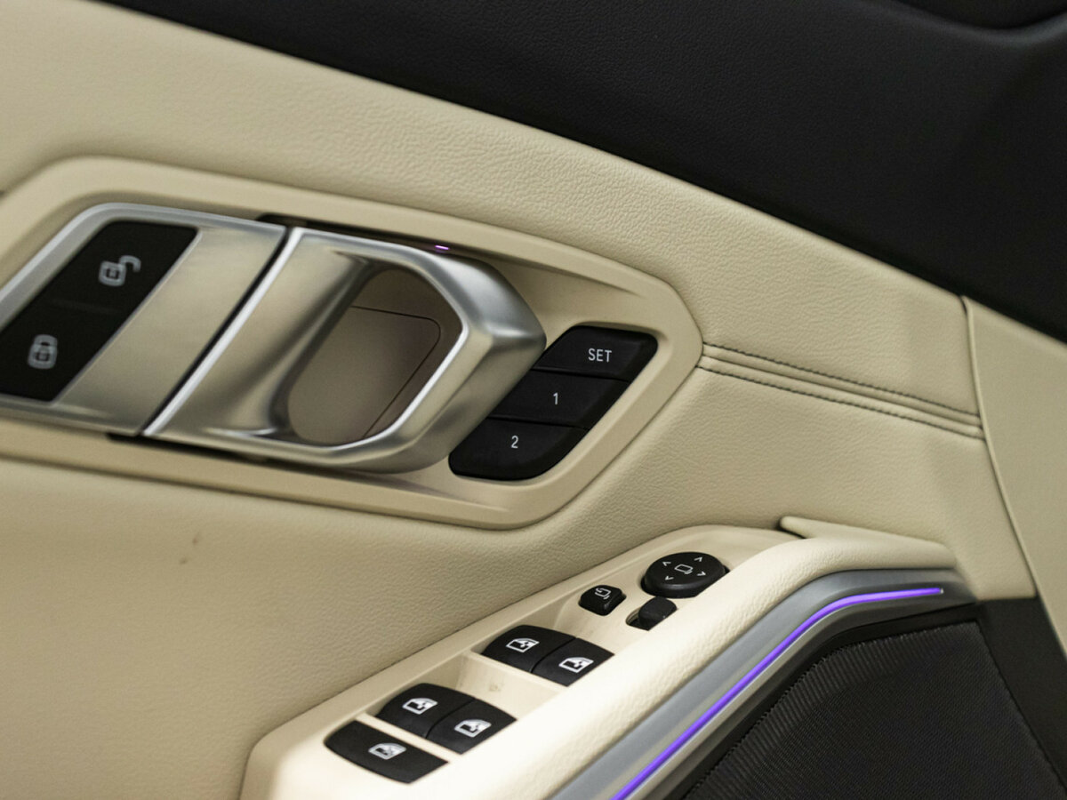 BMW 3 серии с пробегом — 2020 год. Фото: #15