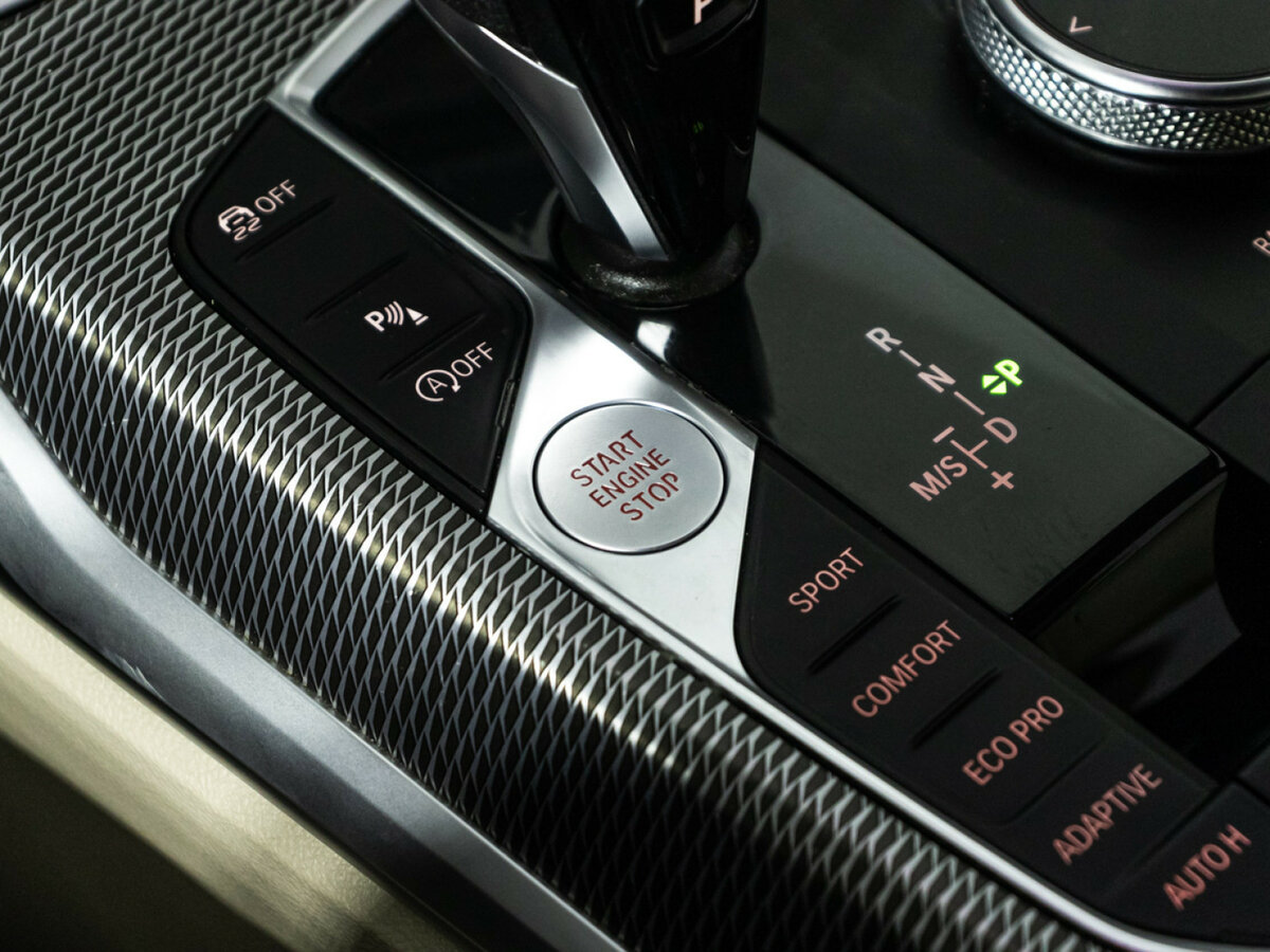 BMW 3 серии с пробегом — 2020 год. Фото: #17